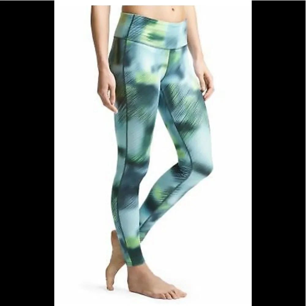 ATHLETA High rise Alpine Chaturanga yoga tight, jasper green, size XS